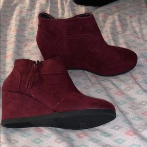 Burgundy wedge boots